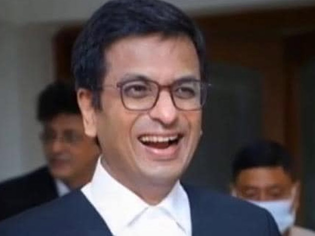 दो बार अपने पिता के फैसले को पलट चुके हैं जस्टिस डीवाई चंद्रचूड़, अब बने  देश के नए CJI