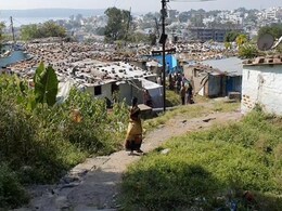 '1984 जैसा मंजर था...' : भोपाल में Chlorine Gas Leak होने पर कैसे बस्ती खाली करके भागे लोग '1984 जैसा मंजर था...' : भोपाल में Chlorine Gas Leak होने पर कैसे बस्ती खाली करके भागे लोग