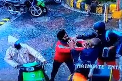 Watch: Food Delivery Man, Guard In Big Fight At Noida Complex, Arrested Watch: Food Delivery Man, Guard In Big Fight At Noida Complex, Arrested