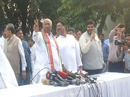 कांग्रेस ने गरीब परिवार में जन्मे आम आदमी को अध्यक्ष बनाया, मिलकर काम करेंगे : मल्लिकार्जुन खड़गे कांग्रेस ने गरीब परिवार में जन्मे आम आदमी को अध्यक्ष बनाया, मिलकर काम करेंगे : मल्लिकार्जुन खड़गे