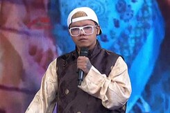 Rapper Ugen Namgyal Bhutia (UNB) Grooves At The Lakshya - Sampoorn Swasthya Ka Rapper Ugen Namgyal Bhutia (UNB) Grooves At The Lakshya - Sampoorn Swasthya Ka