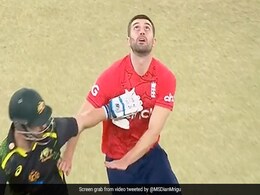 ऑस्ट्रेलियाई खिलाड़ी ने मैदान पर कर दी ऐसी हरकत, इंग्लैंड के कप्तान ने शिकायत से किया इंकार ऑस्ट्रेलियाई खिलाड़ी ने मैदान पर कर दी ऐसी हरकत, इंग्लैंड के कप्तान ने शिकायत से किया इंकार