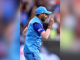 RCB's Rs 10.75 Crore Buy Bhuvneshwar Kumar Stuns With Hat-trick In Elite BCCI Tournament RCB's Rs 10.75 Crore Buy Bhuvneshwar Kumar Stuns With Hat-trick In Elite BCCI Tournament