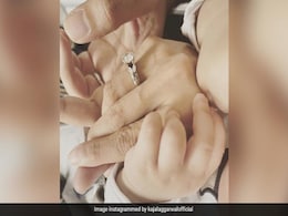 Kajal Aggarwal's Anniversary Wish For Husband Gautam Kitchlu Comes With A Priceless Postcard Kajal Aggarwal's Anniversary Wish For Husband Gautam Kitchlu Comes With A Priceless Postcard