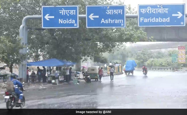 Traffic Jams Witnessed After Non-Stop Rain In Delhi