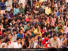 DU Admission 2022: दिल्ली यूनिवर्सिटी में एडमिशन के लिए जानें कितने छात्रों ने किया है आवेदन, डीयू ने जारी किया लिस्ट DU Admission 2022: दिल्ली यूनिवर्सिटी में एडमिशन के लिए जानें कितने छात्रों ने किया है आवेदन, डीयू ने जारी किया लिस्ट