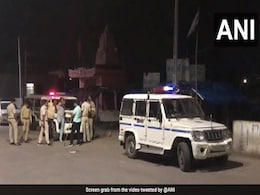 40 Arrested After Communal Clash In Gujarat's Vadodara: Police 40 Arrested After Communal Clash In Gujarat's Vadodara: Police
