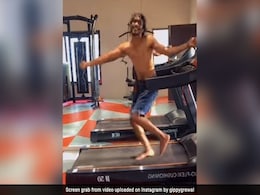 पंजाबी गाने पर इस शख्स ने ट्रेडमिल पर यूं किया जबरा डांस, सिंगर ने शेयर कर दिया वीडियो पंजाबी गाने पर इस शख्स ने ट्रेडमिल पर यूं किया जबरा डांस, सिंगर ने शेयर कर दिया वीडियो