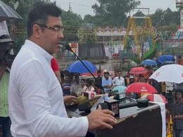 VIDEO: भाजपा सांसद प्रवेश वर्मा के विवादित भाषण पर हंगामा, केस दर्ज लेकिन आयोजकों पर VIDEO: भाजपा सांसद प्रवेश वर्मा के विवादित भाषण पर हंगामा, केस दर्ज लेकिन आयोजकों पर