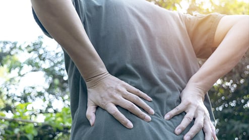 स्मार्टफोन कैसे बन रहा है आपके शरीर का दुश्मन? जानिए विशेषज्ञों से