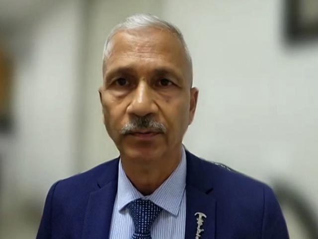 'Protestor Is Man Full Of Courage, Conviction, Guts': Ex Defence Analyst