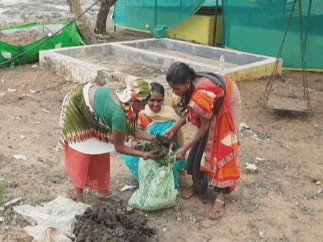 छत्तीसगढ़: गोधन न्‍याय योजना की कामयाबी पर उठ रहे सवाल, विपक्ष ने भ्रष्‍टाचार का लगाया आरोप