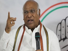 नोटबंदी पर पर्दा डालने के लिए की गई ‘दूसरी नोटबंदी’, निष्पक्ष जांच होनी चाहिए : खरगे नोटबंदी पर पर्दा डालने के लिए की गई ‘दूसरी नोटबंदी’, निष्पक्ष जांच होनी चाहिए : खरगे