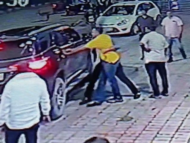 Watch: Petrol Pump Owner Escapes Kidnapping Attempt In UP