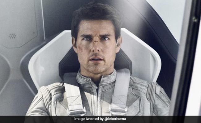 स्टंट की दुनिया का नया रिकॉर्ड बनाएंगे Tom cruise, धरती के बाद अब स्पेस में फिल्म शूट करने वाले बनेंगे पहले एक्टर