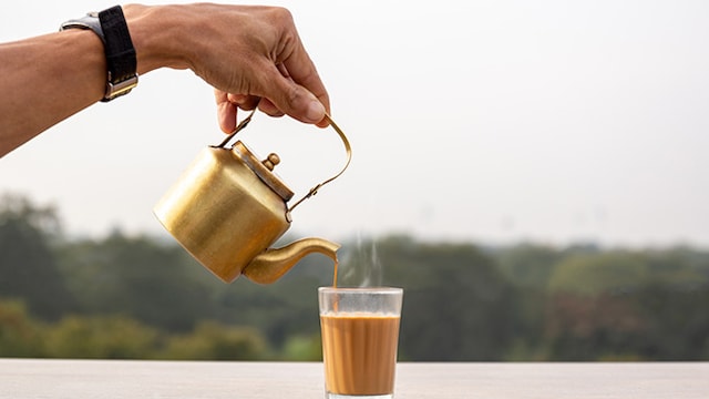 Milk tea can impair the absorption of nutrients like magnesium and calcium