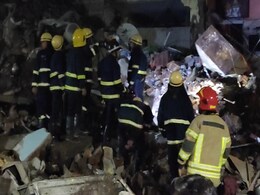 मुंबई : नवी मुंबई के कोपरखैरने इलाके में चार मंजिला इमारत गिरी, कोई हताहत नहीं मुंबई : नवी मुंबई के कोपरखैरने इलाके में चार मंजिला इमारत गिरी, कोई हताहत नहीं