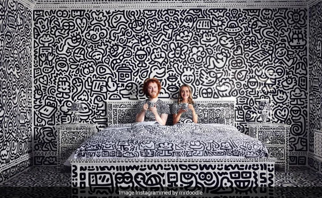 UK Artist Covers His Entire House With Doodles, Internet Calls It An "Absolute Masterpiece"