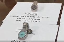 Video: Rs 27 Crore Watch In "Biggest Ever" Customs Haul At Delhi Airport Video: Rs 27 Crore Watch In "Biggest Ever" Customs Haul At Delhi Airport