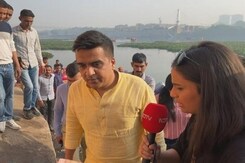 Gujarat Bridge Collapse: Minister Evades NDTV's Question On 'Fitness Certificate' Gujarat Bridge Collapse: Minister Evades NDTV's Question On 'Fitness Certificate'