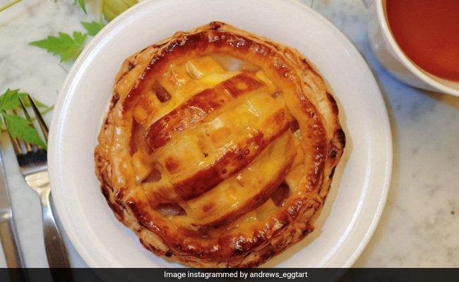 Shop In Japan Mistakenly Sells Plastic Pastries To Customers