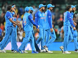 एक और विदेशी दिग्गज ने किया टीम इंडिया का हेड कोच बनने से इनकार, बीसीसीआई ले सकती है यह फैसला