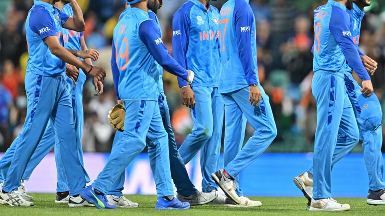 एक और विदेशी दिग्गज ने किया टीम इंडिया का हेड कोच बनने से इनकार, बीसीसीआई ले सकती है यह फैसला