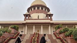 न्याय की धीमी रफ्तार: 1991 में निकाले गए कर्मचारी को सुप्रीम कोर्ट ने दी आंशिक राहत, एक साल पहले निधन