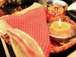 Karwa Chauth 2022: मान्यतानुसार करवाचौथ की थाली में रखी जाती हैं कुछ चीजें, पूजा तभी मानी जाती है सफल  Karwa Chauth 2022: मान्यतानुसार करवाचौथ की थाली में रखी जाती हैं कुछ चीजें, पूजा तभी मानी जाती है सफल