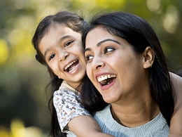 World Smile Day 2023: सेहत के लिए कितना जरूरी है मुस्कुराना? जानिए स्माइल कैसे बड़ी-बड़ी बीमारियों का करती है नाश World Smile Day 2023: सेहत के लिए कितना जरूरी है मुस्कुराना? जानिए स्माइल कैसे बड़ी-बड़ी बीमारियों का करती है नाश