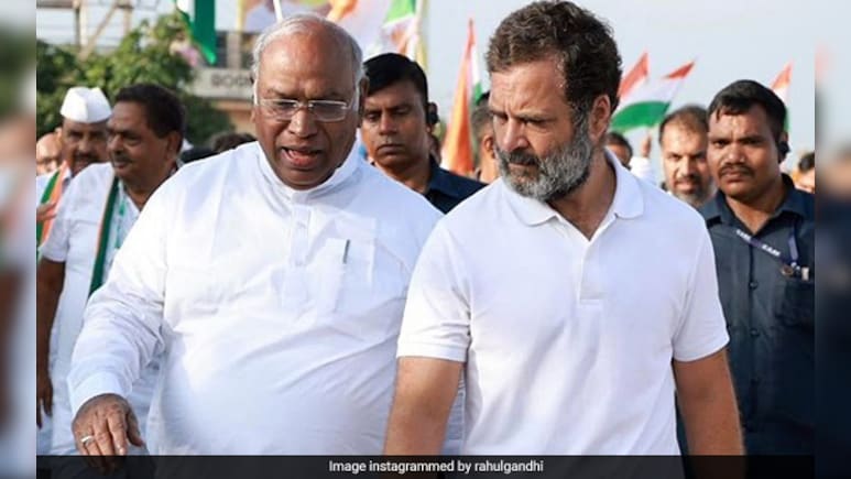 Rahul Gandhi, Mallikarjun Kharge Skip Red Fort Celebrations, BJP Hits Out