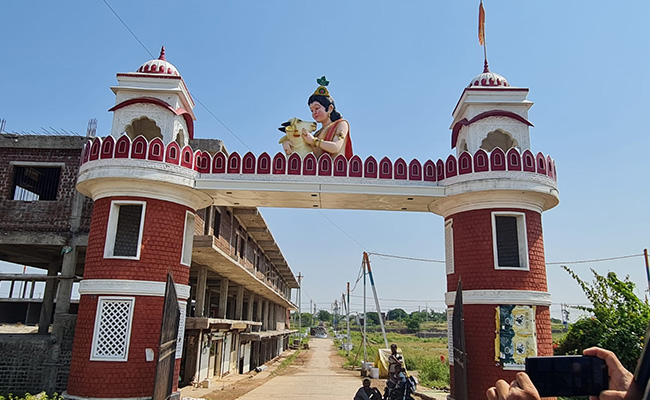Madhya Pradesh Hindu Group Allegedly Used Muslim Name To Build Real Estate