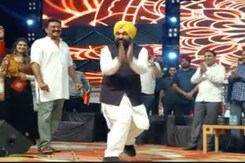 Viral Video: Bhagwant Mann's Garba At Gujarat Event Viral Video: Bhagwant Mann's Garba At Gujarat Event