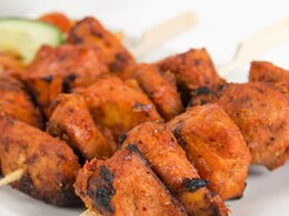 How To Make Achaari Chicken Tikka For Mid-Week Indulgence