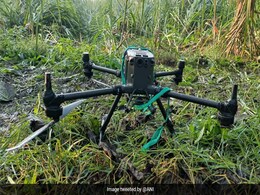 Border Security Force Shoots Down Pakistani Drone Near Border In Punjab Border Security Force Shoots Down Pakistani Drone Near Border In Punjab