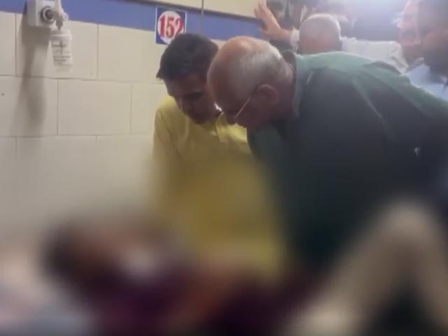 गुजरात पुल हादसा: सीएम भूपेंद्र पटेल ने अस्‍पताल जाकर घायलों से की मुलाकात