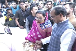 Watch: Shivraj Singh Chouhan's Dhanteras Shopping Watch: Shivraj Singh Chouhan's Dhanteras Shopping