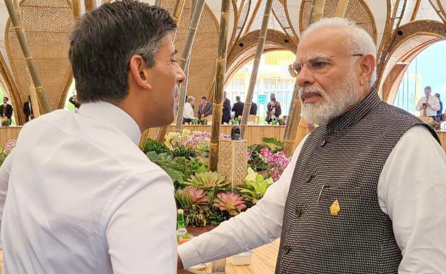G20 समिट के पहले दिन भारतीय मूल के ब्रिटिश PM ऋषि सुनक से मिले प्रधानमंत्री नरेंद्र मोदी