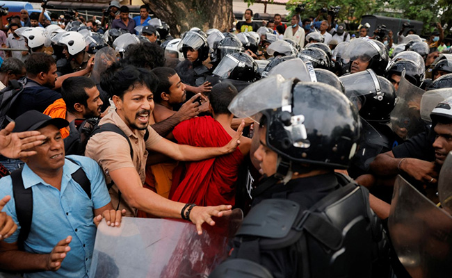 After India, China Backs Sri Lanka's Bid To Secure IMF Bailout Package