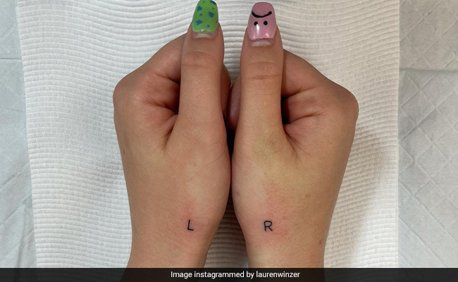 Woman Who Can't Tell 'Right' From 'Left' Gets Tattoos On Hands. Old Post Goes Viral