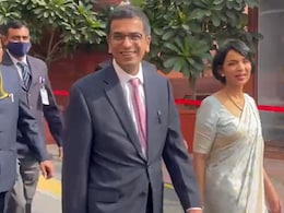 ''शब्दों से नहीं, काम करके दिखाएंगे'' : शपथ के बाद एनडीटीवी से बोले प्रधान न्यायाधीश चंद्रचूड़ ''शब्दों से नहीं, काम करके दिखाएंगे'' : शपथ के बाद एनडीटीवी से बोले प्रधान न्यायाधीश चंद्रचूड़