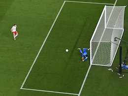 Mexico vs Poland FIFA World Cup 2022 Highlights: Robert Lewandowski Misses Penalty; Poland, Mexico Play Out Goalless Draw Mexico vs Poland FIFA World Cup 2022 Highlights: Robert Lewandowski Misses Penalty; Poland, Mexico Play Out Goalless Draw