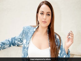 शादी ना होने से परेशान हैं सोनाक्षी सिन्हा, कपिल शर्मा के शो पर छलका दर्द, बोलीं - जले पर नमक छिड़क रहा है शादी ना होने से परेशान हैं सोनाक्षी सिन्हा, कपिल शर्मा के शो पर छलका दर्द, बोलीं - जले पर नमक छिड़क रहा है
