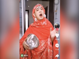 Bappi Lahiri's "Jimmy, Jimmy" New Anthem In China To Protest Covid Lockdowns Bappi Lahiri's "Jimmy, Jimmy" New Anthem In China To Protest Covid Lockdowns