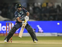 Pakistan Cricketer Stranded In Dhaka Hotel, Without Return Ticket As BPL Franchise Fails To Clear Payment Pakistan Cricketer Stranded In Dhaka Hotel, Without Return Ticket As BPL Franchise Fails To Clear Payment