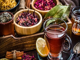 Weight Loss Tea: वजन घटाने ही नहीं, Metabolism बढ़ाने में भी मददगार हैं ये चाय Weight Loss Tea: वजन घटाने ही नहीं, Metabolism बढ़ाने में भी मददगार हैं ये चाय