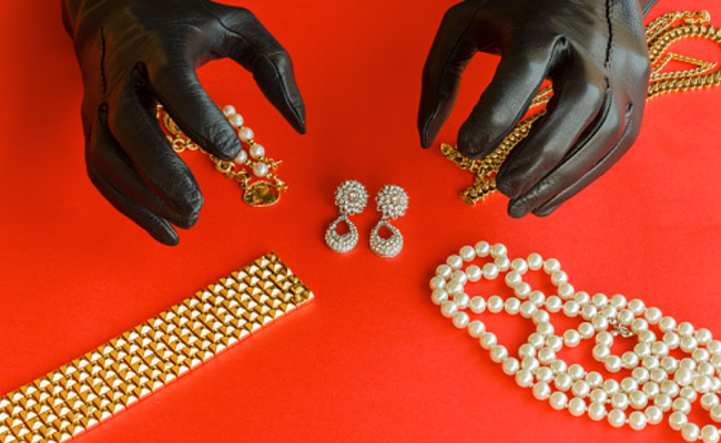 Mumbai Man Loots Valuables Worth Rs 74 Lakh From Jewellery Store, Arrested