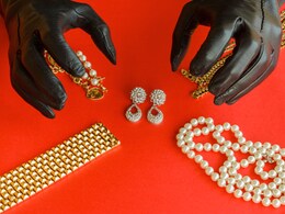 प्रेमी का कर्जा उतारने के लिए छोटी बहू ने रचा बड़ा खेल, 40 लाख की चोरी का हुआ ऐसे खुलासा