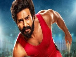 रवि तेजा ने कुश्ती पर आधारित फिल्म का फर्स्ट लुक किया रिलीज, गांव के पहलवान की है कहानी रवि तेजा ने कुश्ती पर आधारित फिल्म का फर्स्ट लुक किया रिलीज, गांव के पहलवान की है कहानी