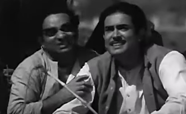 सीधे-सादे गार्ड से डाकू बनने की कहानी थी संजीव कुमार की फिल्म ‘अनोखी रात’, फिल्मफेयर में था जलवा, गानों ने जीता था फैंस का दिल